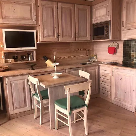 דירה Profumo Di Legno A Cielo Alto La Coquille *