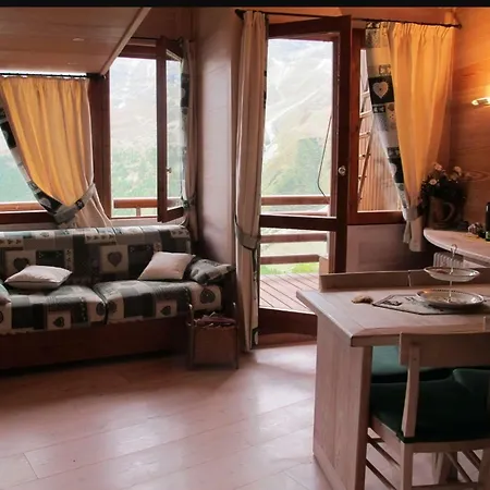 דירה Profumo Di Legno A Cielo Alto La Coquille *